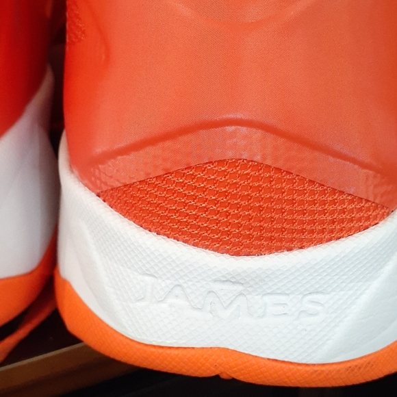#44❤️ New Nike LeBron Soldier V11 Hi Tops - Picture 15 of 16